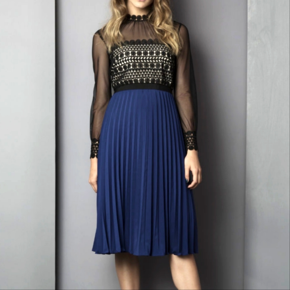 FEE G | Lace Colorblocked Pleated Midi Dress